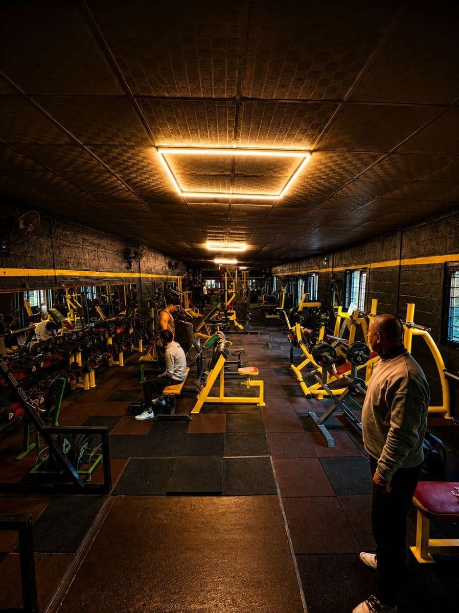 Members training on the floor at Bulls Gym Pokhara